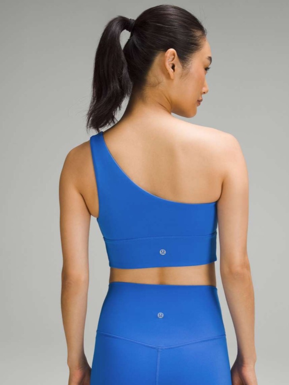 NWT Lululemon Align Asymmetrical Bra *Light Support, A/B Cup
Pipe Dream Blue - Picture 4 of 8